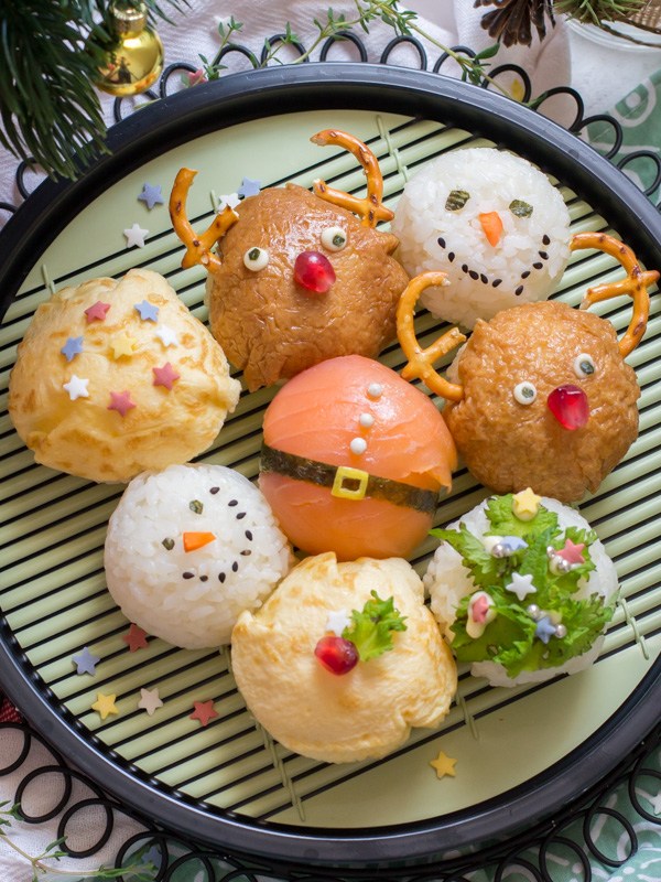 Christmas Sushi Balls (Temarizushi)