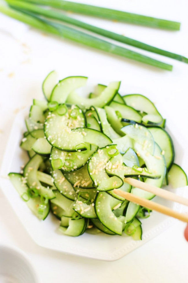 Cucumber Salad With Toasted Rice Powder