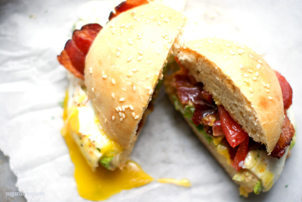 blt with sunny side up egg breakfast panino