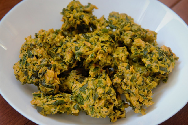 Bachalikura Pakoda | Malabar Spinach Fritters