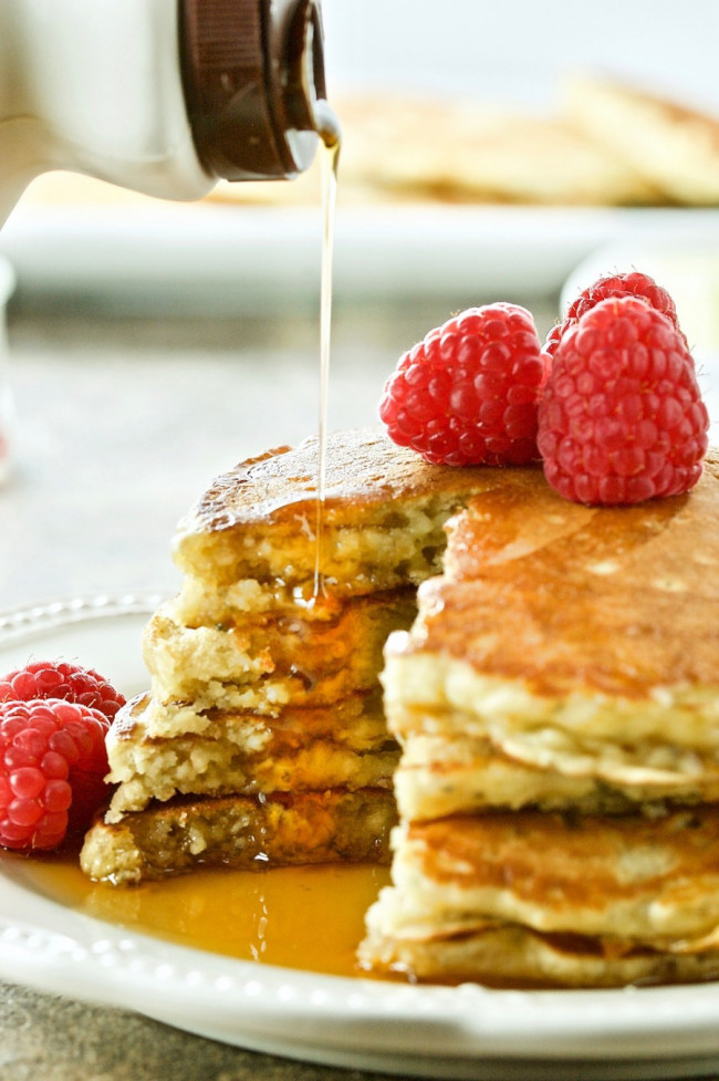Nutritious Oatmeal Chia Pancakes
