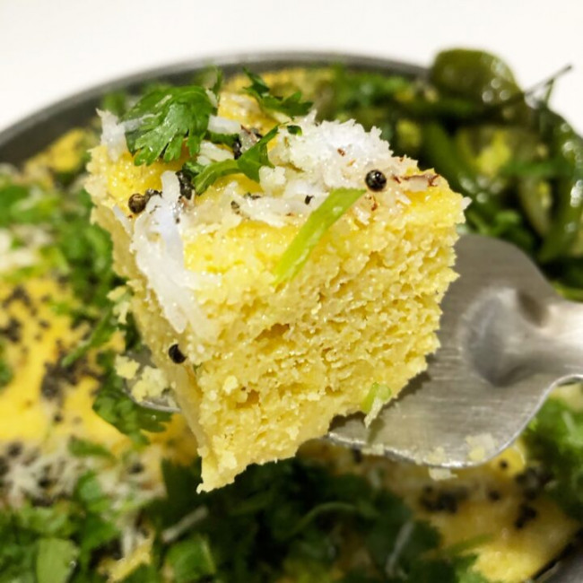 Authentic Surati Khaman Recipe or Steamed Chickpea Cake