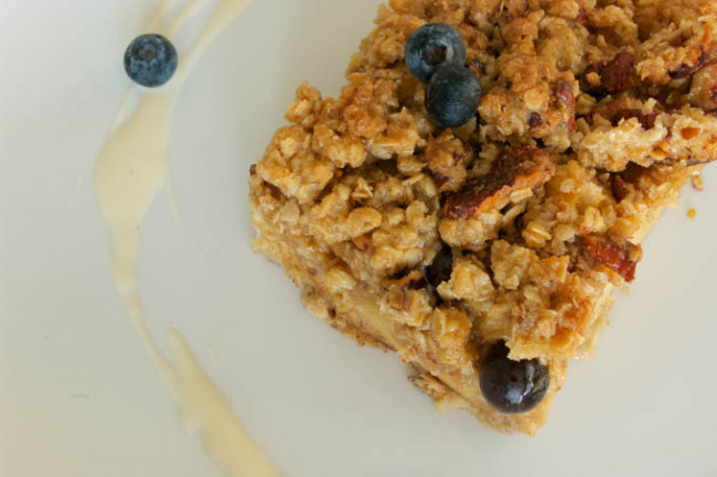 blueberry oatmeal streusel french toast with warm maple-rum sauce