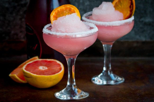 Frozen pink grapefruit prosecco cocktail