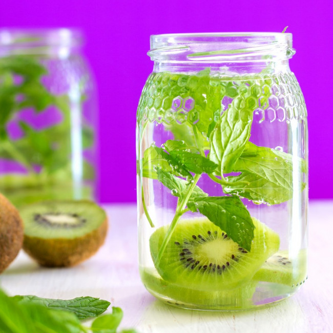 Kiwi And Mint Infused Water
