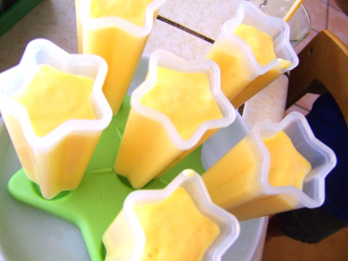 Mango Lassi Popsicles Recipe - a healthy summer treat