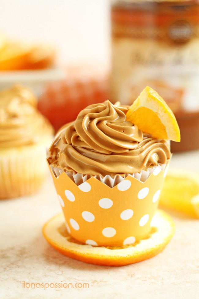 Orange Cupcake with Dulce de Leche
