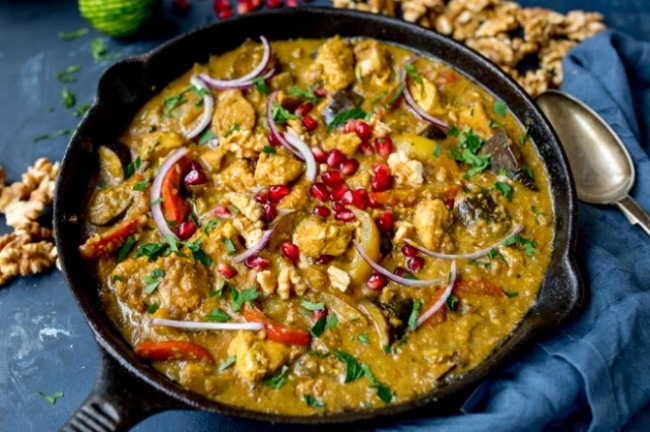 Persian Style Chicken Curry With Walnuts And Pomegranate