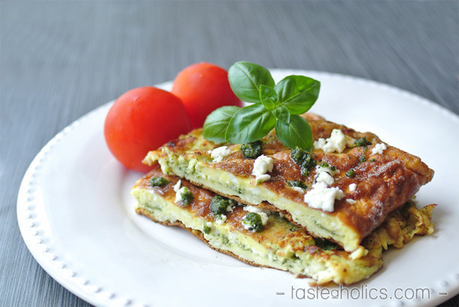 Feta & Pesto Omelette - Low Carb Omelette