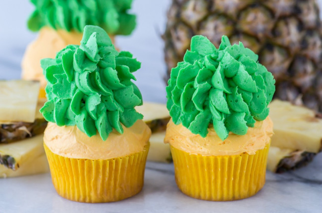 Pineapple Buttercream Cupcakes