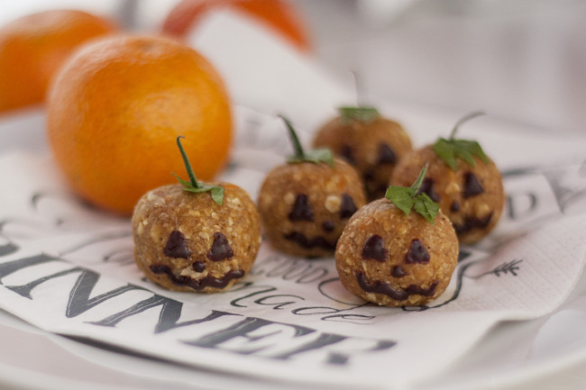 Looking for a spooky and healthy Halloween Treat?