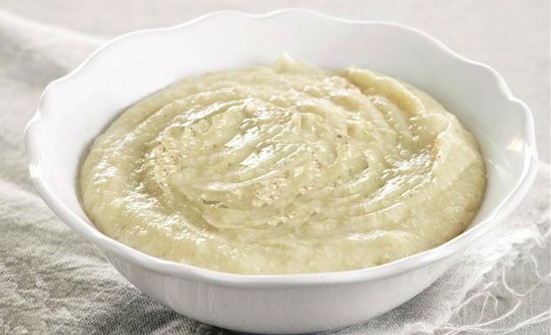 Skordalia Recipe: A Traditional Greek Garlic Dip Recipe