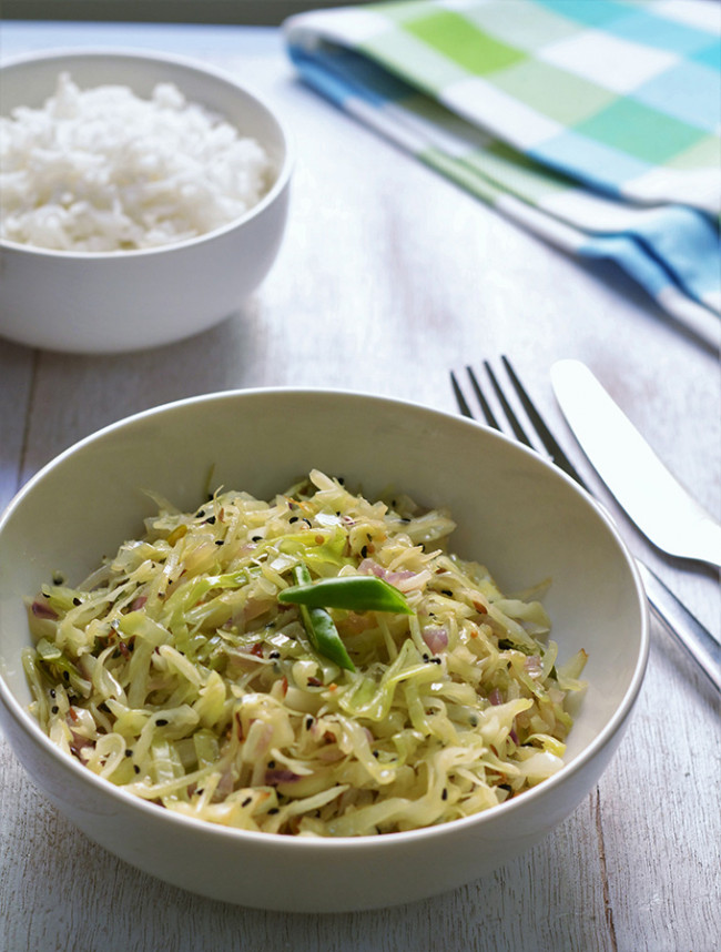 stir fried cabbage with whole spices