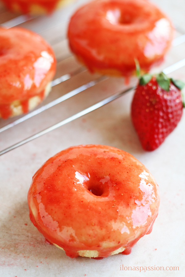 Strawberry Shortcake Donuts