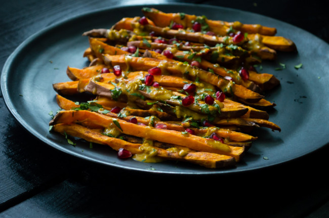 Sweet Potato Fries With Spicy Turmeric Drizzle
