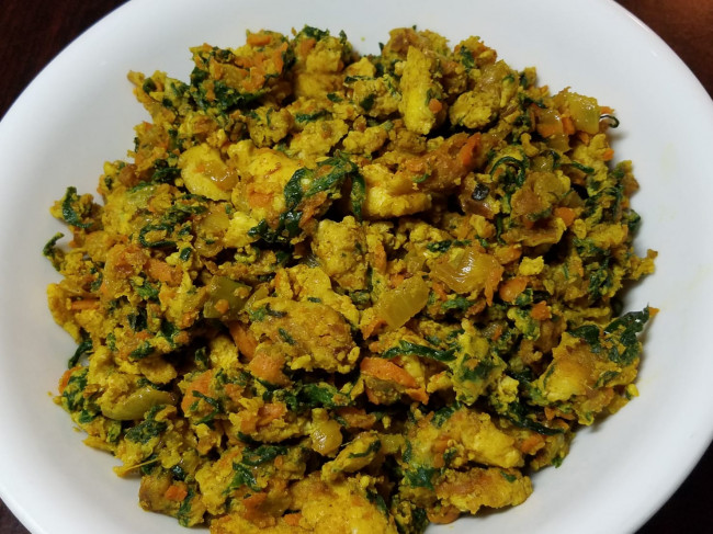 Spinach Carrot Egg Fry