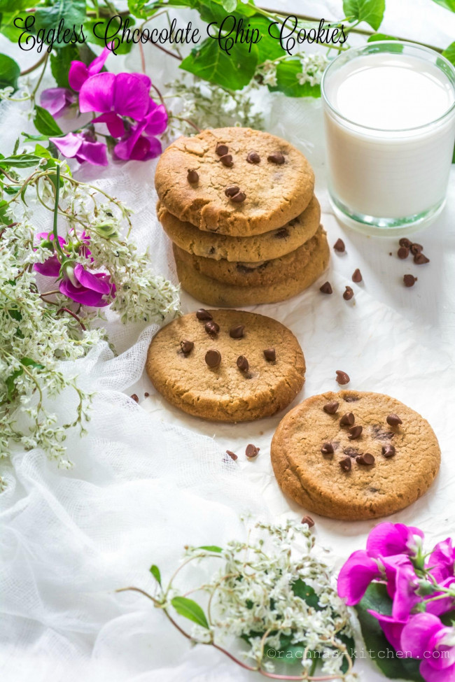 Eggless Chocolate Chip Cookies | Eggless Cookies Recipe