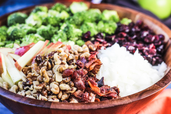 Broccoli Cranberry Salad with Apples, Bacon and Walnuts