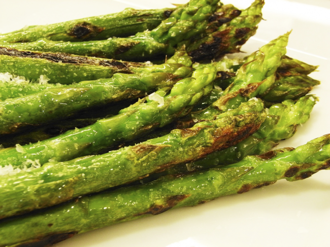 Super-Easy Grilled Asparagus - All recipes blog