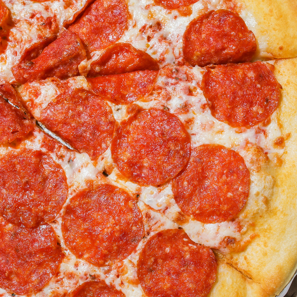 Pizza Hut Pepperoni Pizza Recipe - Make Your Own Delicious Pizza at Home!