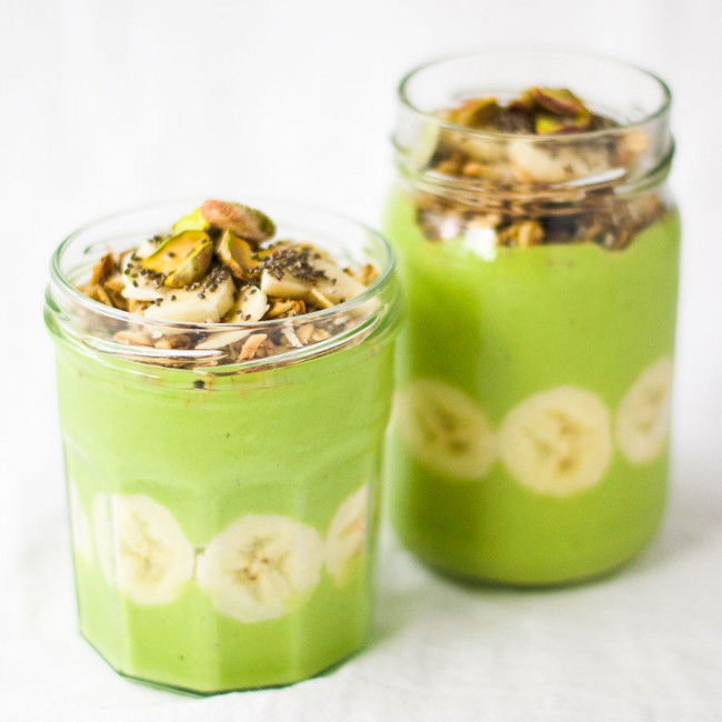 mint lime and ginger tropical smoothie