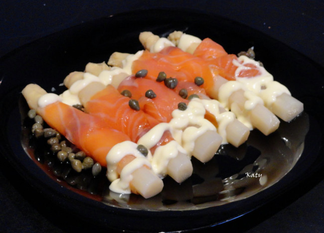 No Cook White Asparagus with Smoked Salmon - All recipes blog