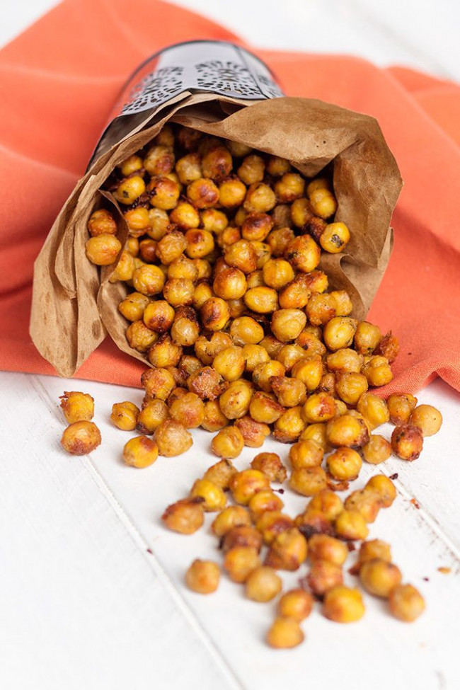 Parmesan Ranch Roasted Chickpeas 