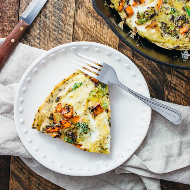 Broccoli and sweet potato frittata with thyme - savory tooth