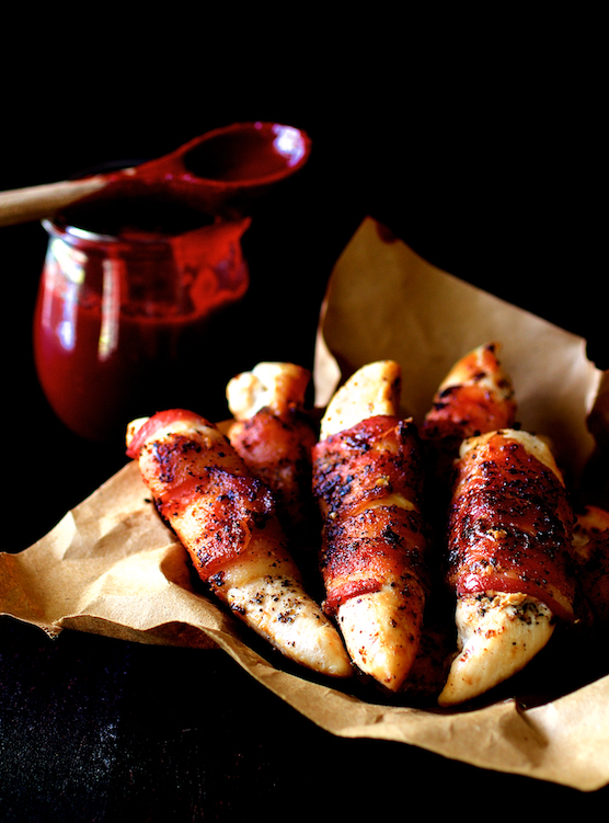 Bacon Wrapped Chicken Tenders With Raspberry Chipotle Sauce