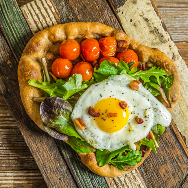 Blt Pizza With Egg