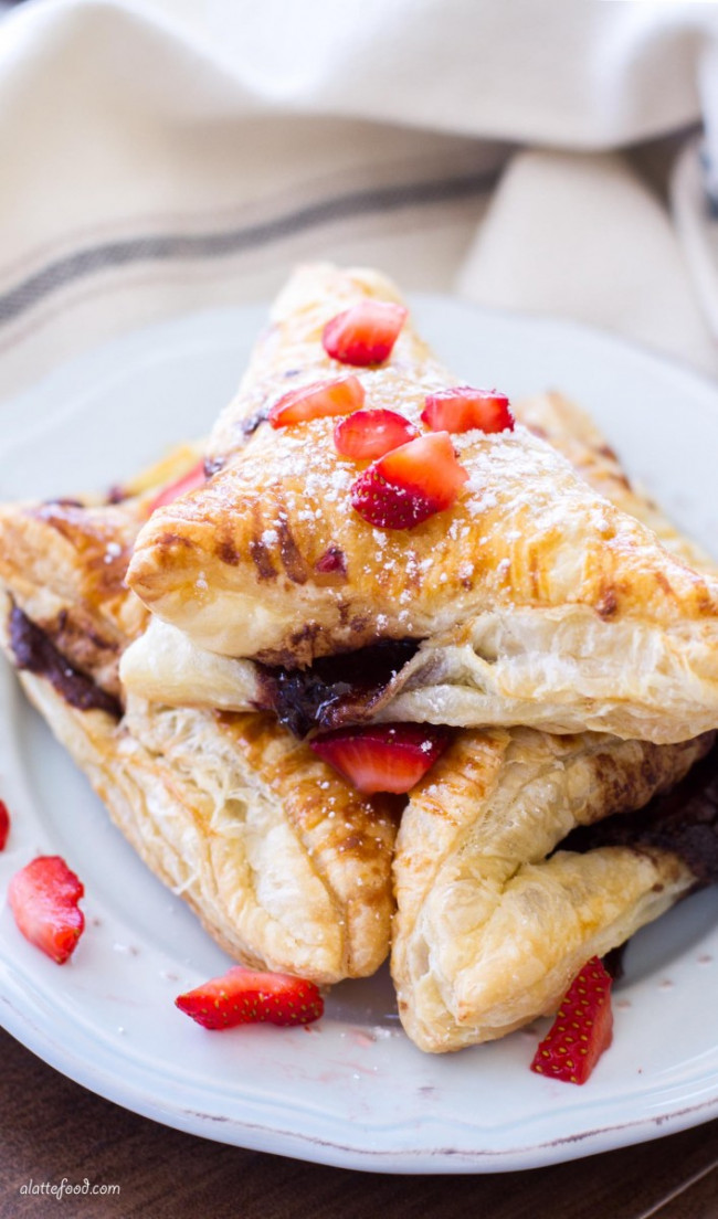 strawberry nutella turnovers