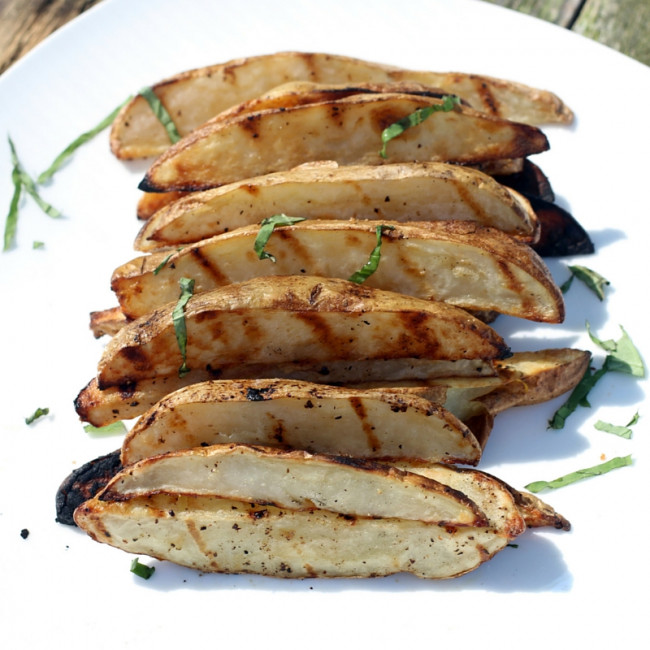 easy grilled truffle oil potato wedges