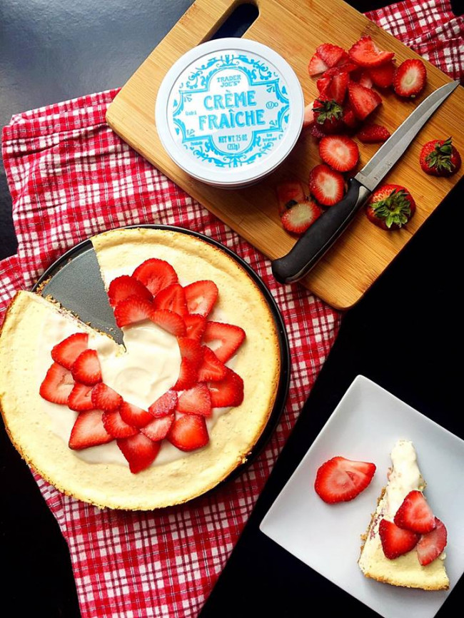 Strawberry Creme Fraiche Cheesecake