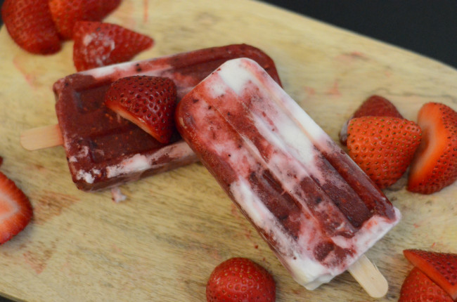 Berries And Coconut Milk Popsicles