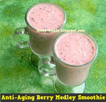 Anti-Aging Berry Medley Smoothie