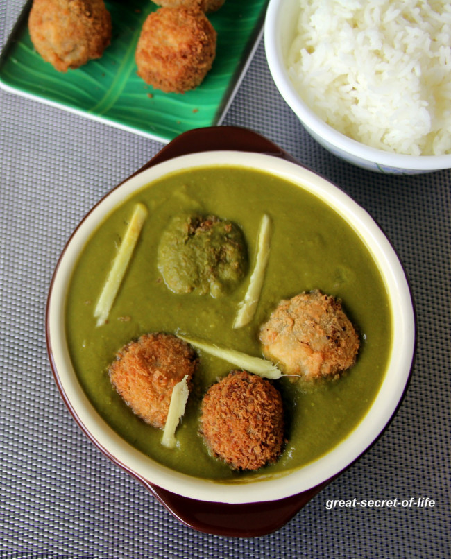 vegetable kofta in Palak gravy - Side dish for Fried rice or Roti