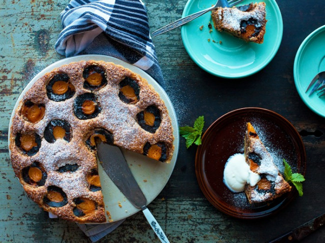 Rustic Nutty Apricot Tart