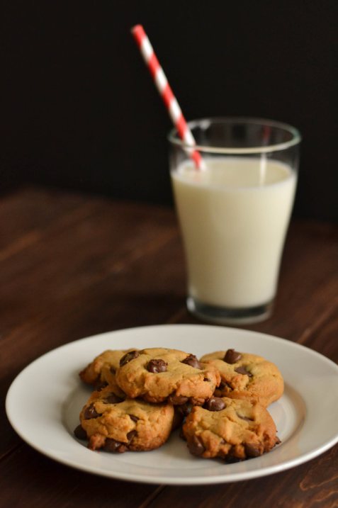 PEANUT BUTTER CHOCOLATE CHIP COOKIES