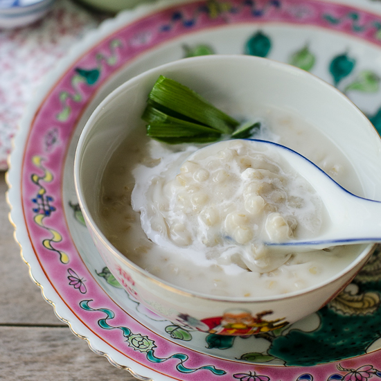 Sweet Wheat Porridge / Bubur Gandum