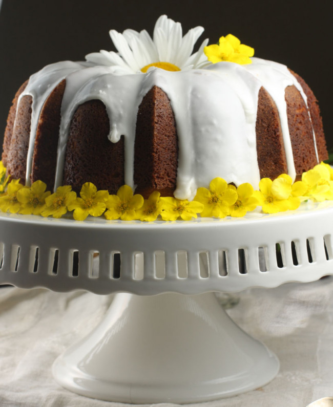 Lemon Ricotta And Poppyseed Bundt Cake 