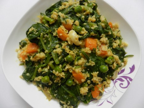 Spinach / Palak / Palakura Mixed Vegetable Oats