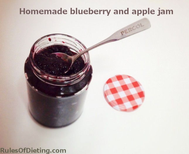Healthy blueberry and apple jam recipe