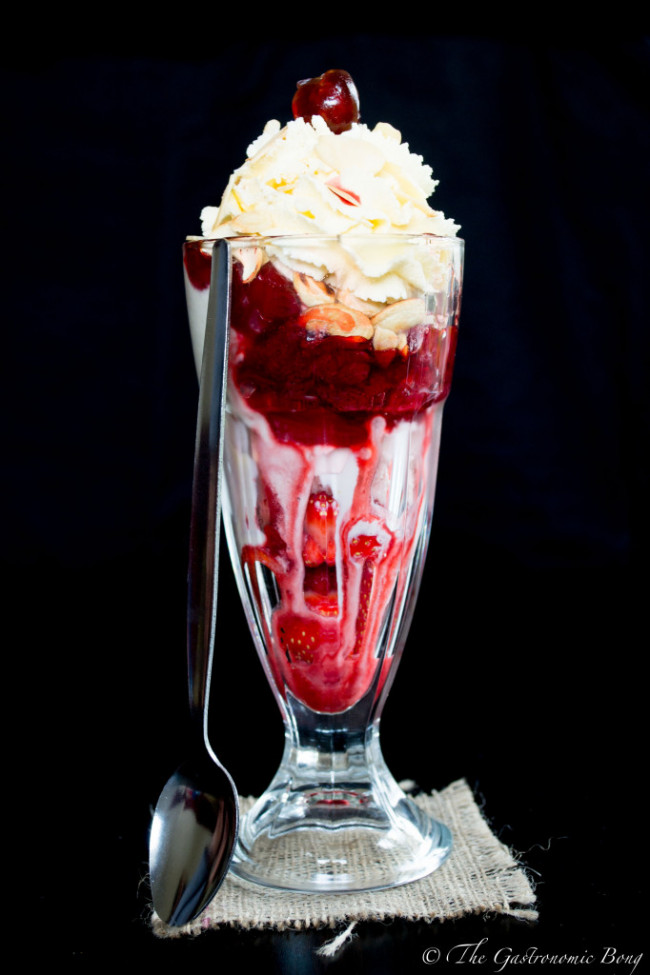 Knickerbocker Glory With Strawberries And Nuts
