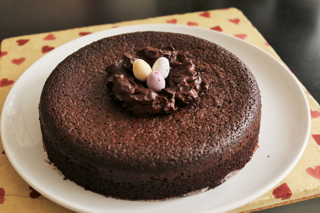 Chocolate and Almond Cake