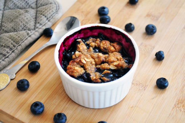 Easy Blueberry Crumble