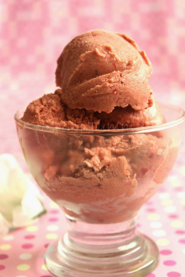 Strawberry Chocolate Ice-Cream
