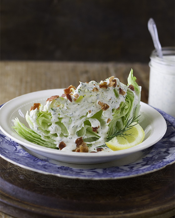 wedge salad with buttermilk dressing