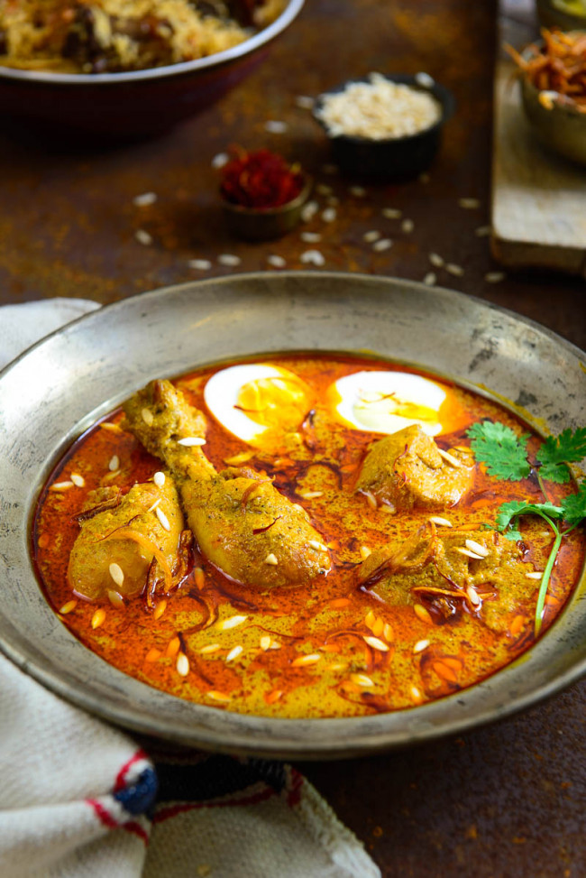 Murgh Shahjahani / Chicken In A Rich Creamy Gravy