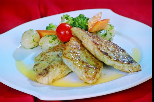 grill fish with lemon butter sauce