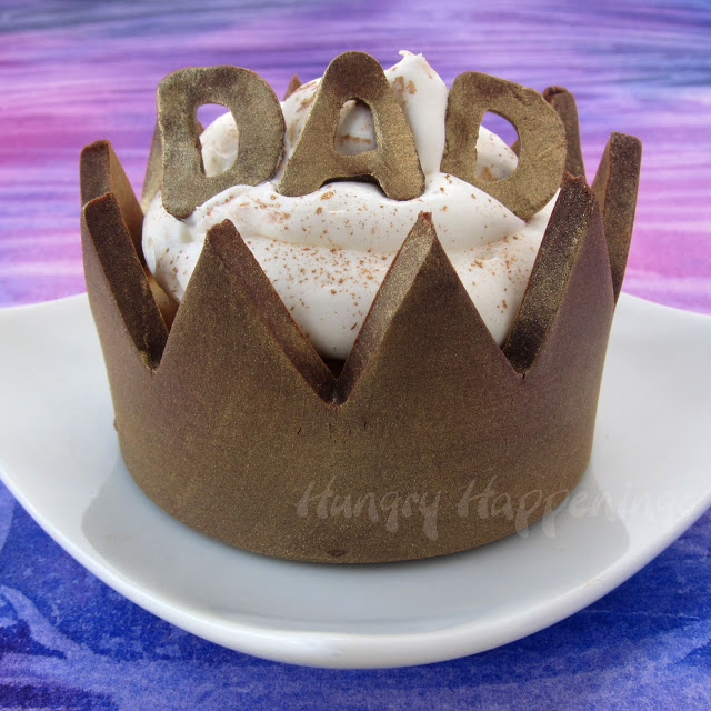 Edible Crown Cupcake Wrappers to Celebrate Dads this Father’s Day